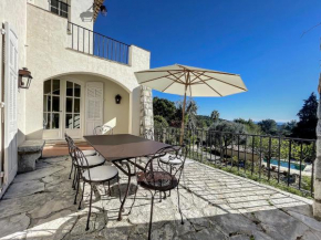 Charming villa with pool, ideal family holiday